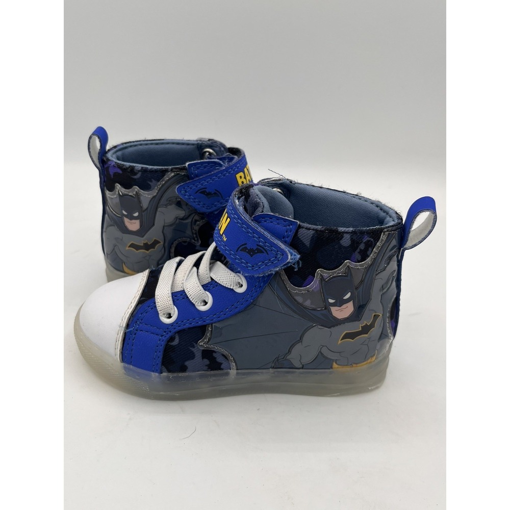 DC Batman Light Up Toddler High Tops Size 7